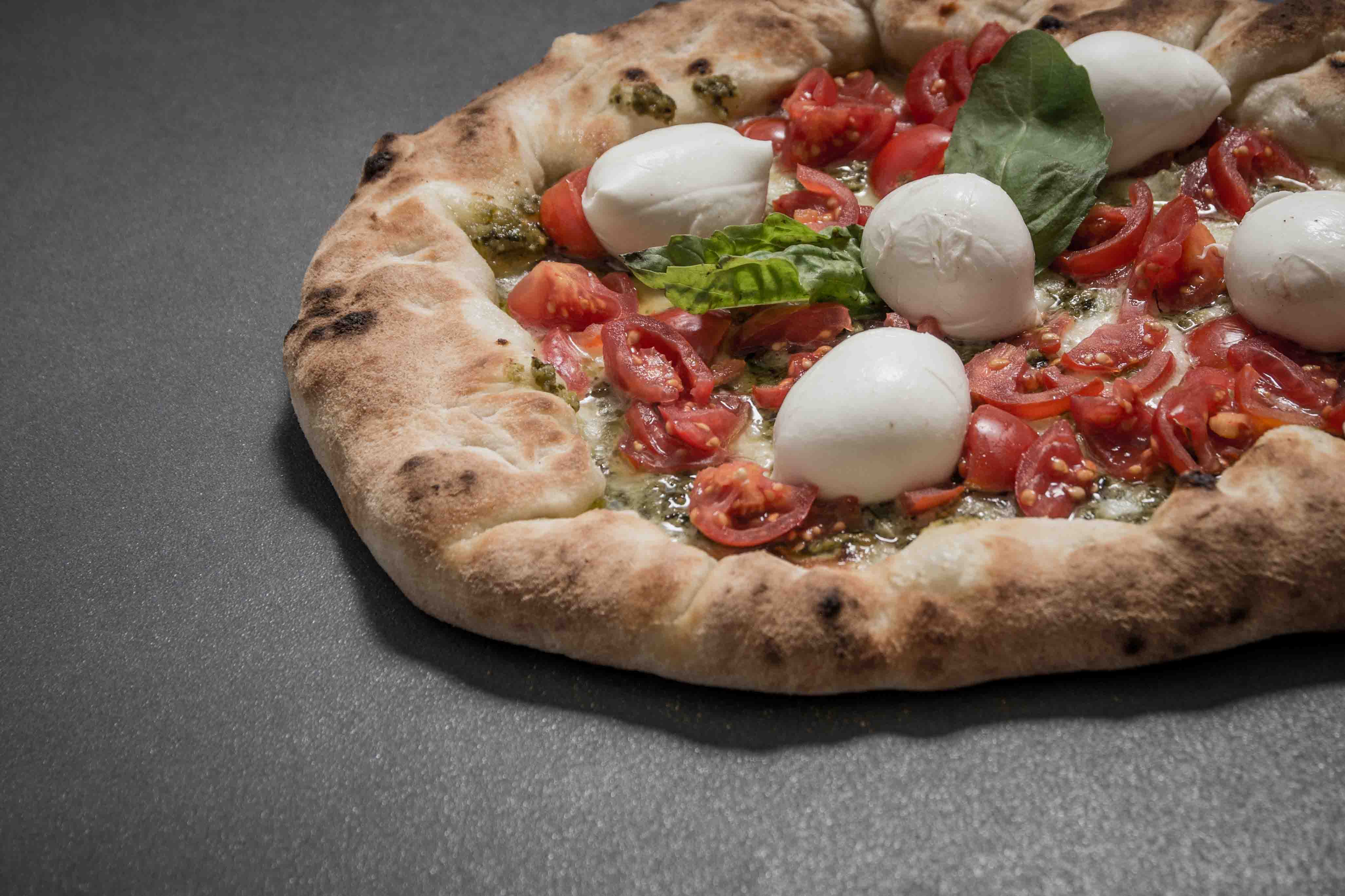 Pizza napoletana Fratelli Iaiunese